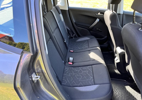 Peugeot 2008 cena 38999 przebieg: 136500, rok produkcji 2017 z Puławy małe 211